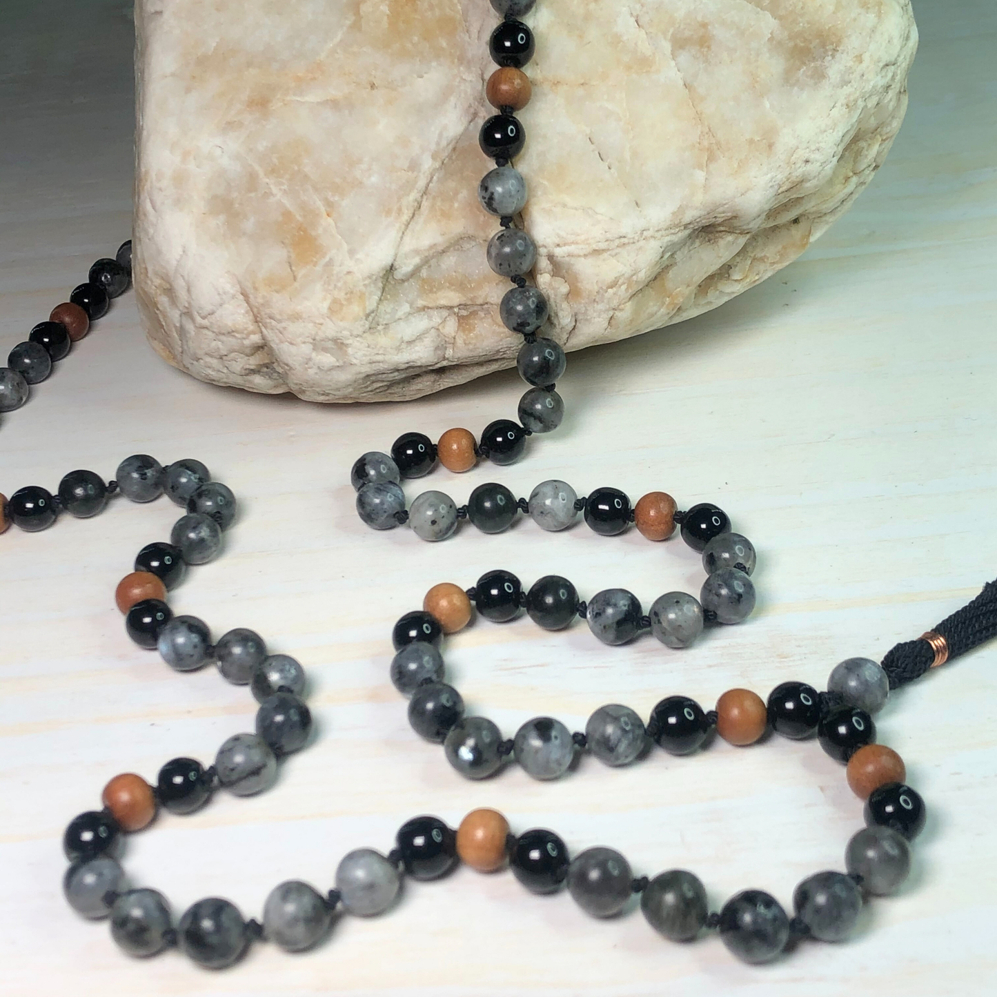 Larvakite, Onyx & Sandalwood Mala